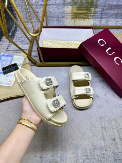 Gucci's latest hot-selling slippers