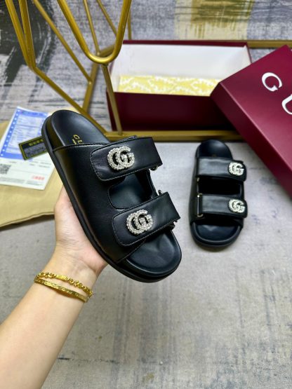 Gucci's latest hot-selling slippers