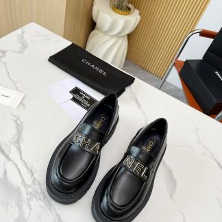 Chanel autumn and winter black shiny light and comfortable loafers thick sole 6cm