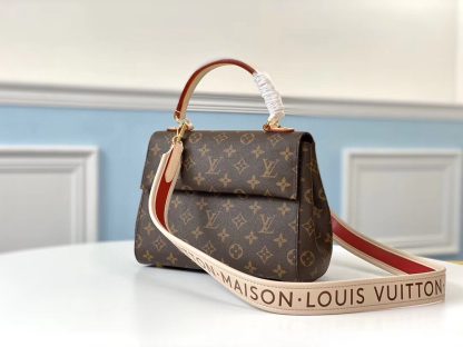 Louis Vuitton Monogram latest autumn and winter new bag