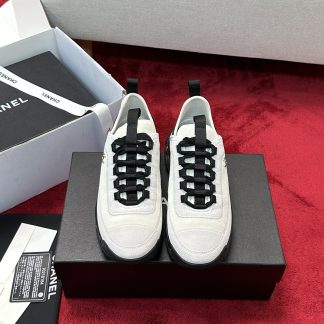 Chanel men's and women's couple's white and black mix and match classic fashion casual sports shoes