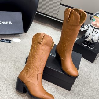Chanel brown autumn and winter main season worth buying boots