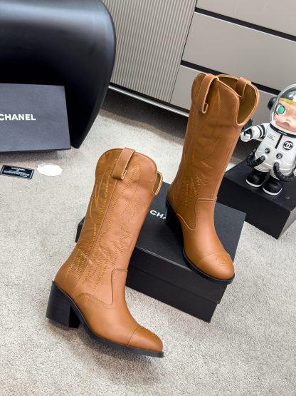 Chanel brown autumn and winter main season worth buying boots