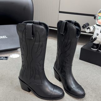 Chanel's black autumn and winter main season boots worth adding to your wardrobe