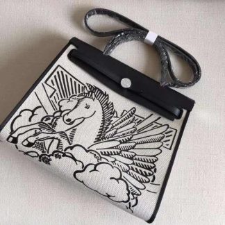 Hermes Red Daily Practical Waterproof Crossbody Bag Unisex Version Size 31X26X10Cm