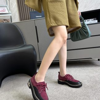 Chanel autumn and winter red fashionable simple leather loafers