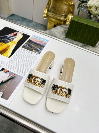 Gucci spring and summer new GG rhinestone buckle round toe thick heel slippers