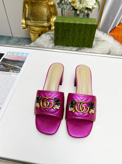 Gucci spring and summer new GG rhinestone buckle round toe thick heel slippers