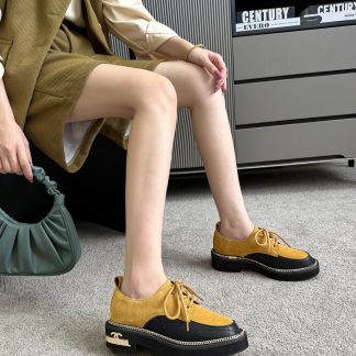Chanel autumn and winter big yellow fashionable simple leather loafers