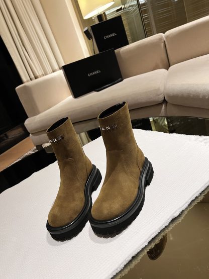 Chanel autumn and winter new green brown simple fashion boots