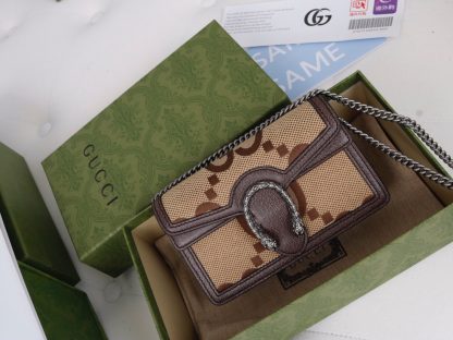 Gucci classic style shoulder bag