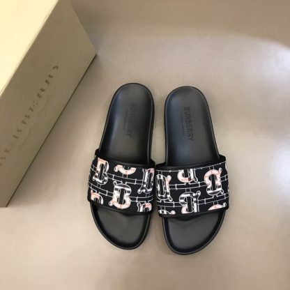 Burberry classic men's slippers - Image 2