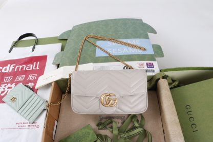 Gucci Classic Chain Bag