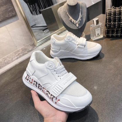 Burberry thick-soled sports shoes - Image 2