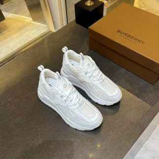 Burberry thick-soled sports shoes