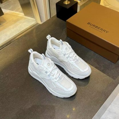 Burberry thick-soled sports shoes