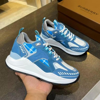 Burberry thick-soled sports shoes - Image 2