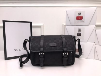Gucci classic print double zipper shoulder bag
