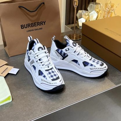 Burberry thick-soled sports shoes - Image 2