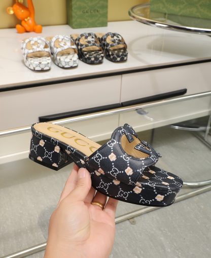 Gucci platform slippers - Image 2