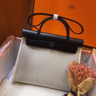 Hermès Beige Preppy Crossbody Bag Unisex Edition