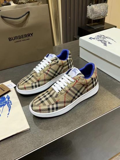 Burberry Classic Casual Sneakers