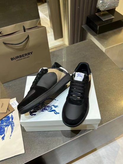 Burberry Classic Casual Sneakers - Image 2