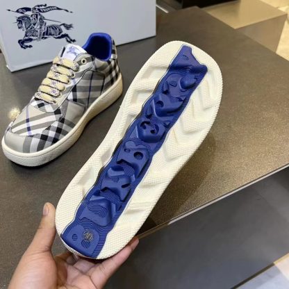 Burberry Classic Casual Sneakers - Image 2
