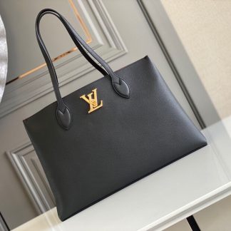 Louis Vuitton m57345 black spring and summer new product - lockme handbag