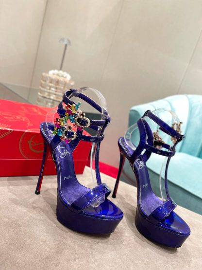 ChristianLouboutin exquisite and fashionable Maravilla high heels