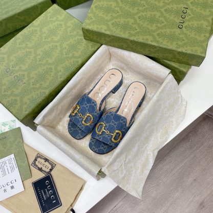 Gucci horsebit shallow design with square toe and three-dimensional square heel slippers