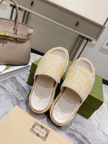 Gucci Women's GG Platform Slide Sandals - Image 2