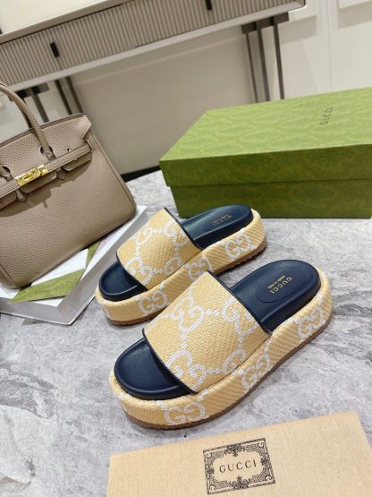 Gucci Women's GG Platform Slide Sandals - Image 2
