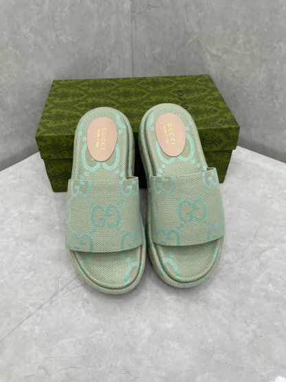 Gucci Women's Large GG Platform Slides - Image 2