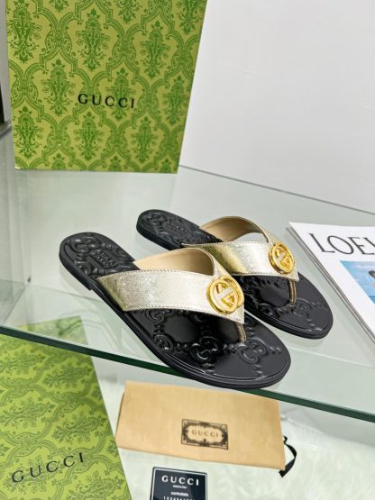Gucci flat flip flops - Image 2