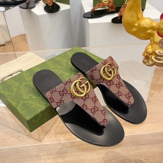 Gucci women's flat slippers