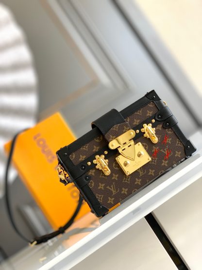 Louis Vuitton PETITE MALLE Handbag