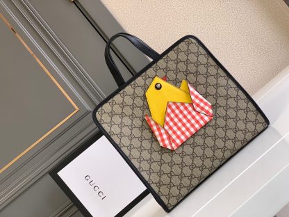 Gucci 3D appliqué children's tote bag