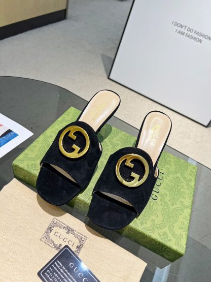 Gucci's classic high-heeled slippers are a must-have for summer - Image 2