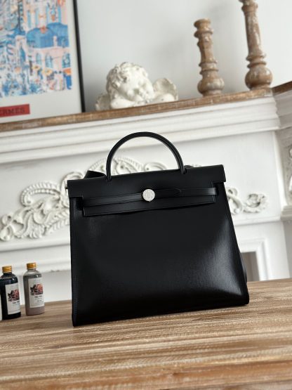 Hermès Black Popular Lightweight Crossbody Bag