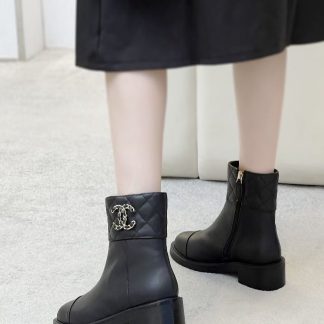 Chanel black autumn and winter high-end design classic comfortable leather ankle boots