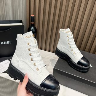 Chanel white super comfortable motorcycle boots