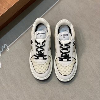 Chanel autumn and winter new beige fashionable cowhide breathable sneakers