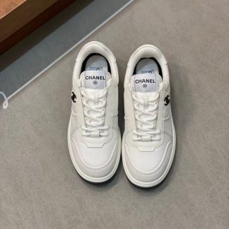 Chanel autumn and winter new white gray fashionable cowhide breathable sneakers