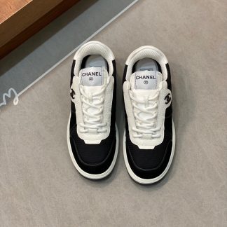 Chanel autumn and winter new beige and black fashionable cowhide breathable sneakers