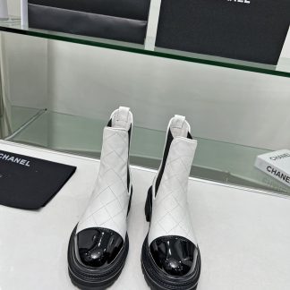 Chanel embroidered thick-soled white versatile Chelsea boots