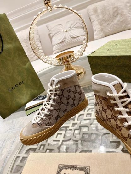 Chanel early spring new brown bow high-end casual shoes