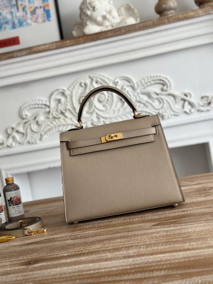 Hermes trench coat grey gold buckle crossbody bag Kelly25 size 25cm