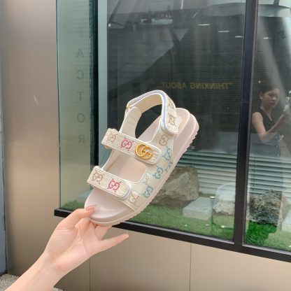 Gucci's new GG sandals - Image 2