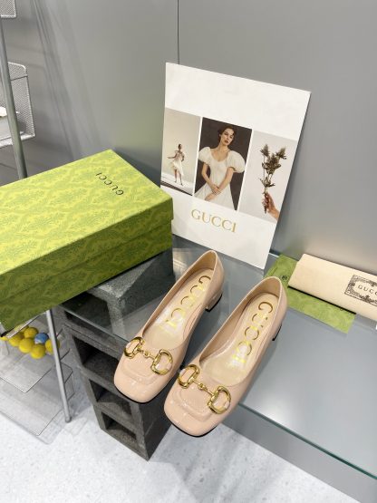 Gucci's new horsebit chunky heel shoes for early spring